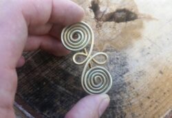 Celtic clothes brooch, brass reenacment jewellery